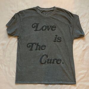 PacSun “Love is the Cure.” Graphic Tee Gray Size M